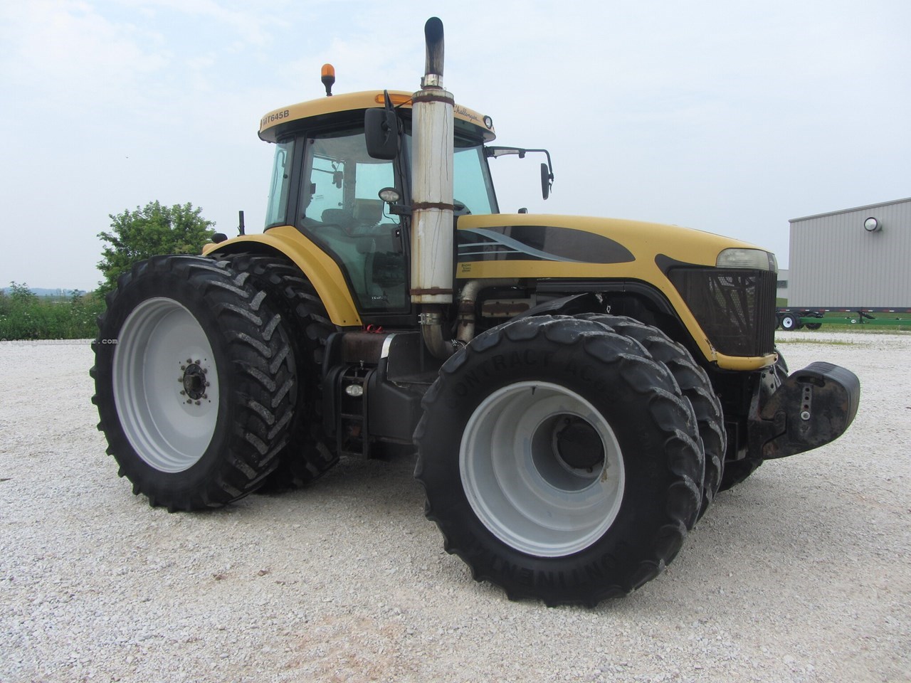 2008 Challenger MT645B Image 7