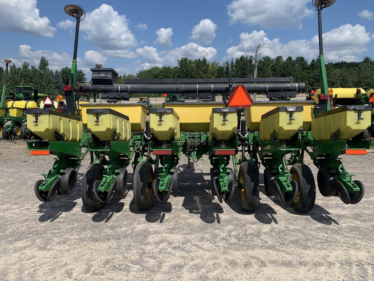 2004 John Deere 1750 Image 6