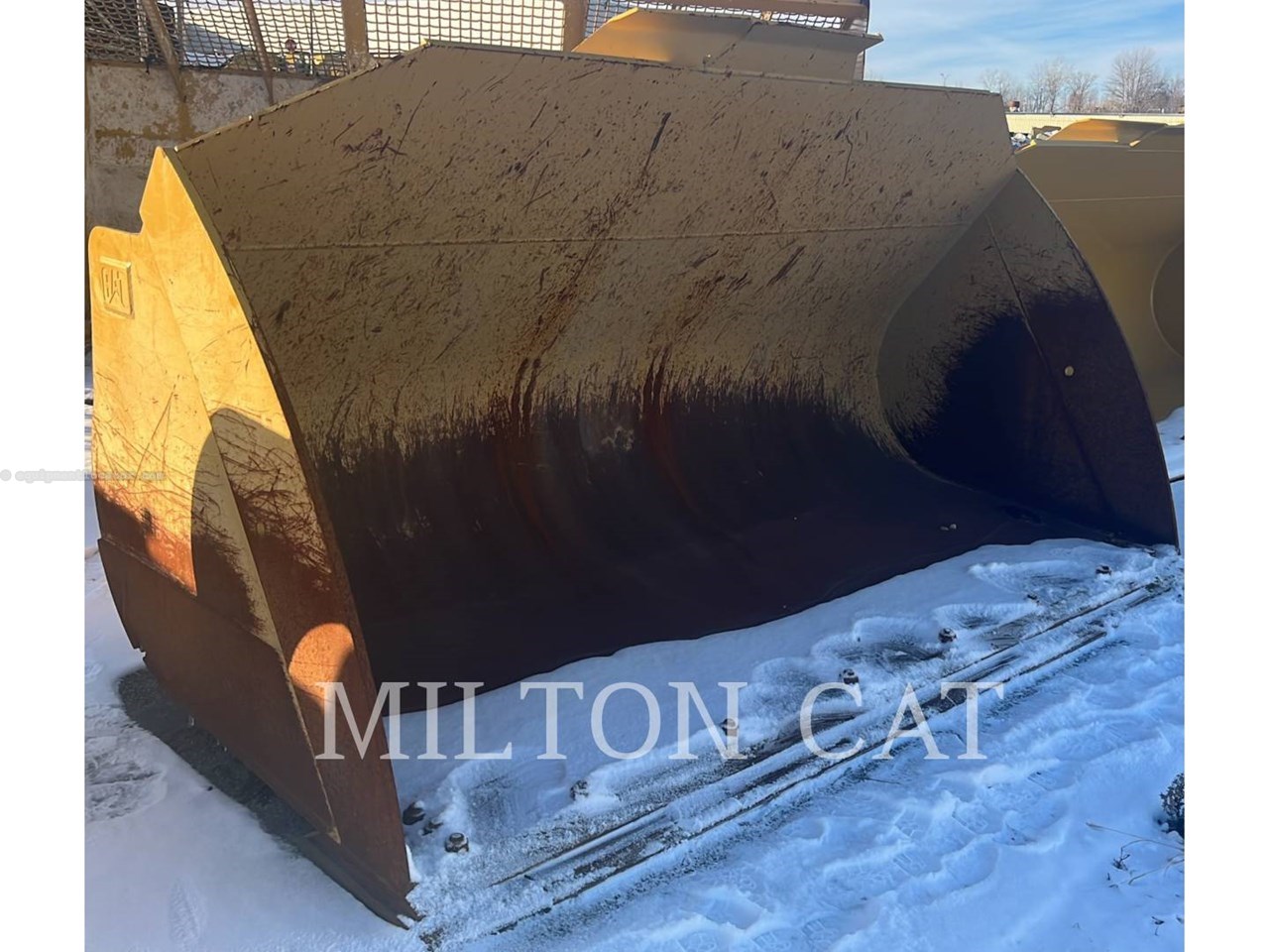 2022 Caterpillar 972 7.25 CYD GENERAL PURPOSE BUCKET Image 2