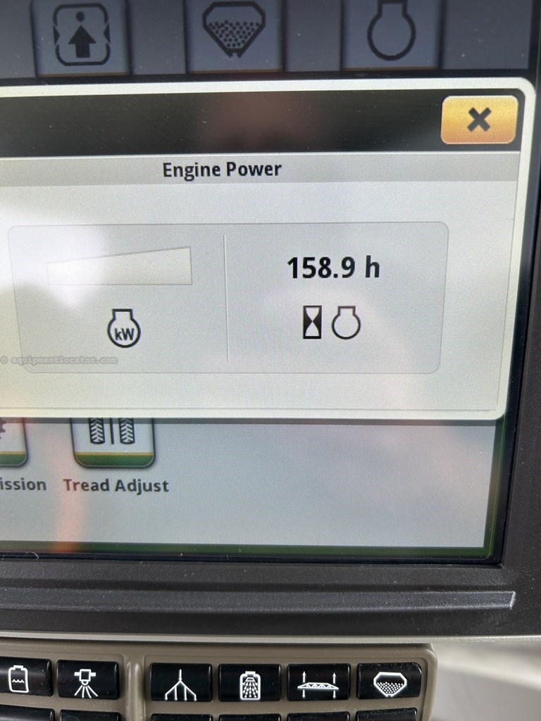 2023 John Deere 600R Image 7