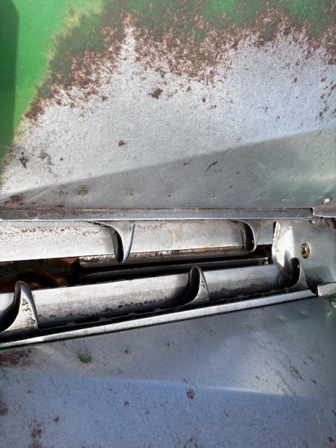 John Deere 444 Image 6