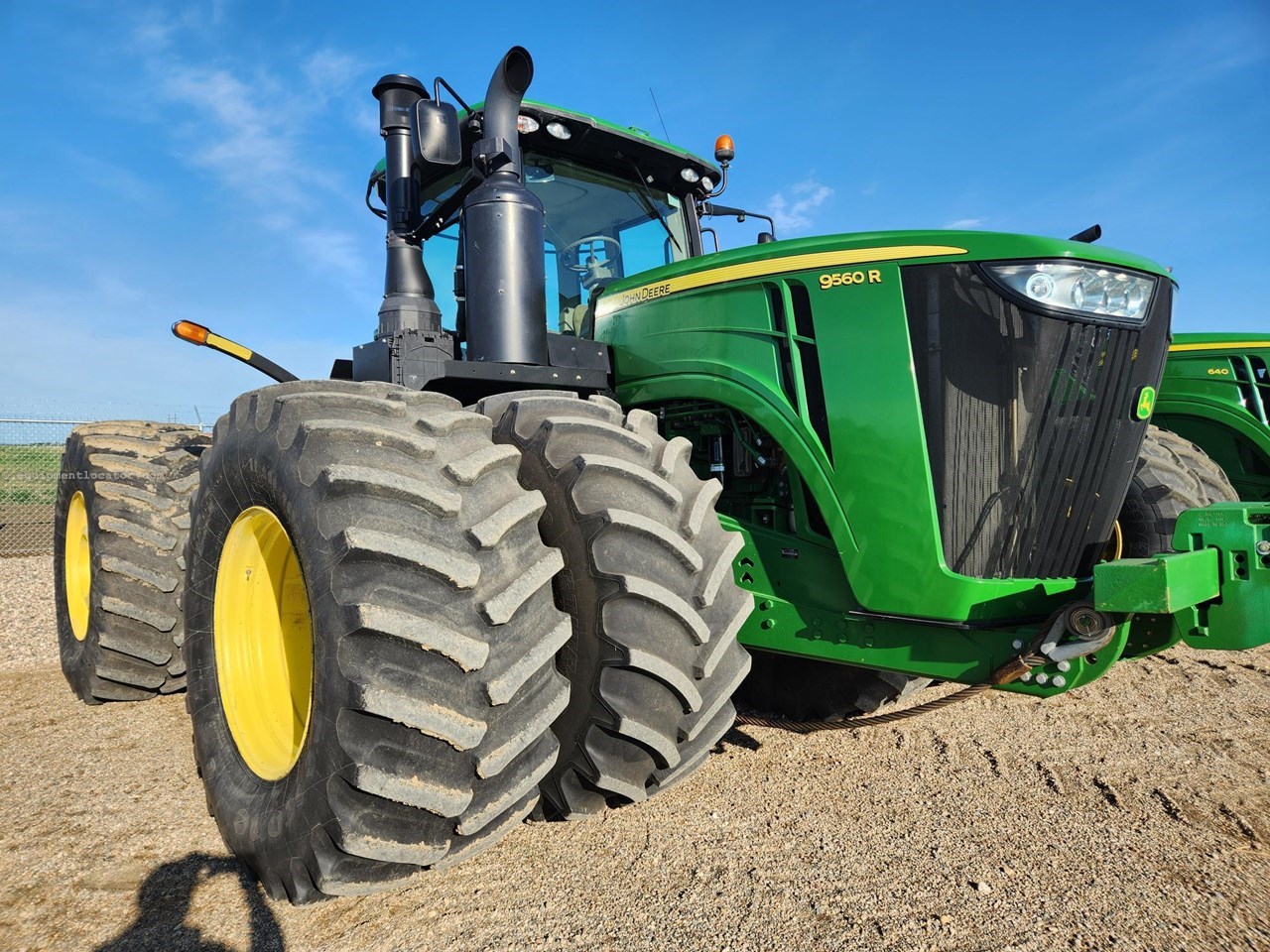 2012 John Deere 9560R Image 3