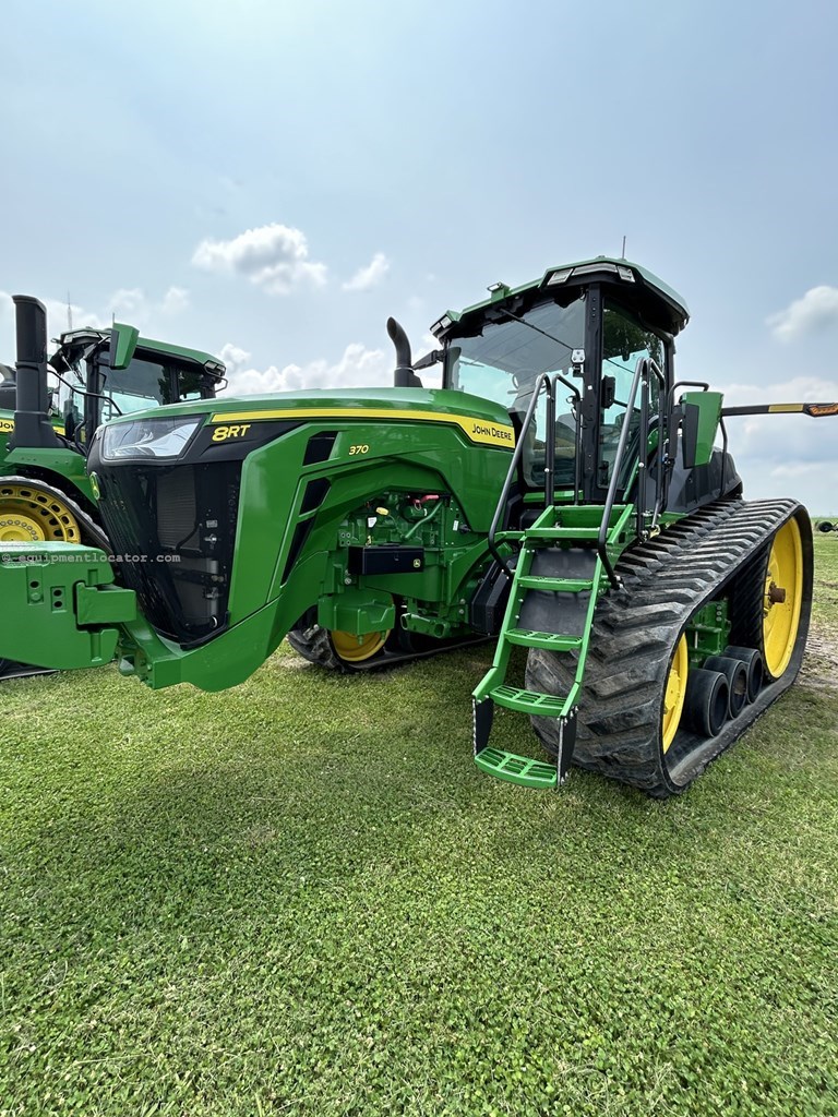 2023 John Deere 8RT 370 Image 3