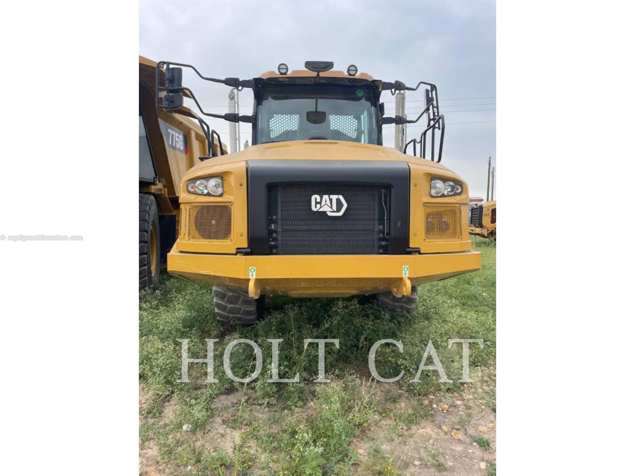 2023 Caterpillar 730 Image 3