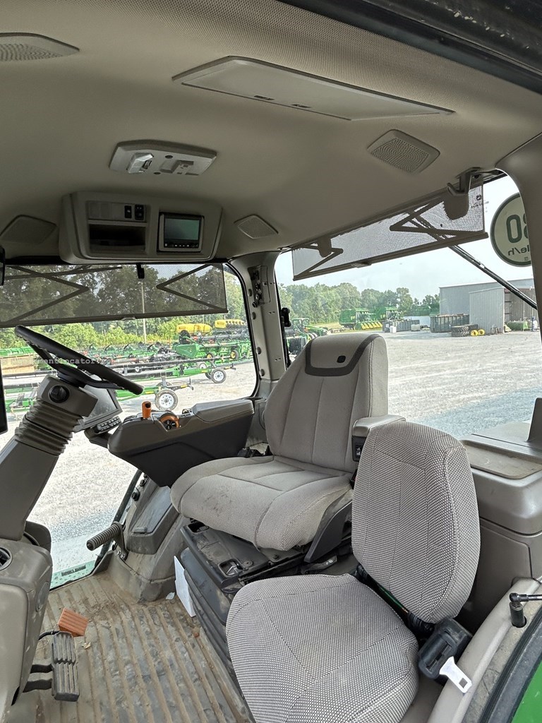 2023 John Deere 8R 310 Image 5