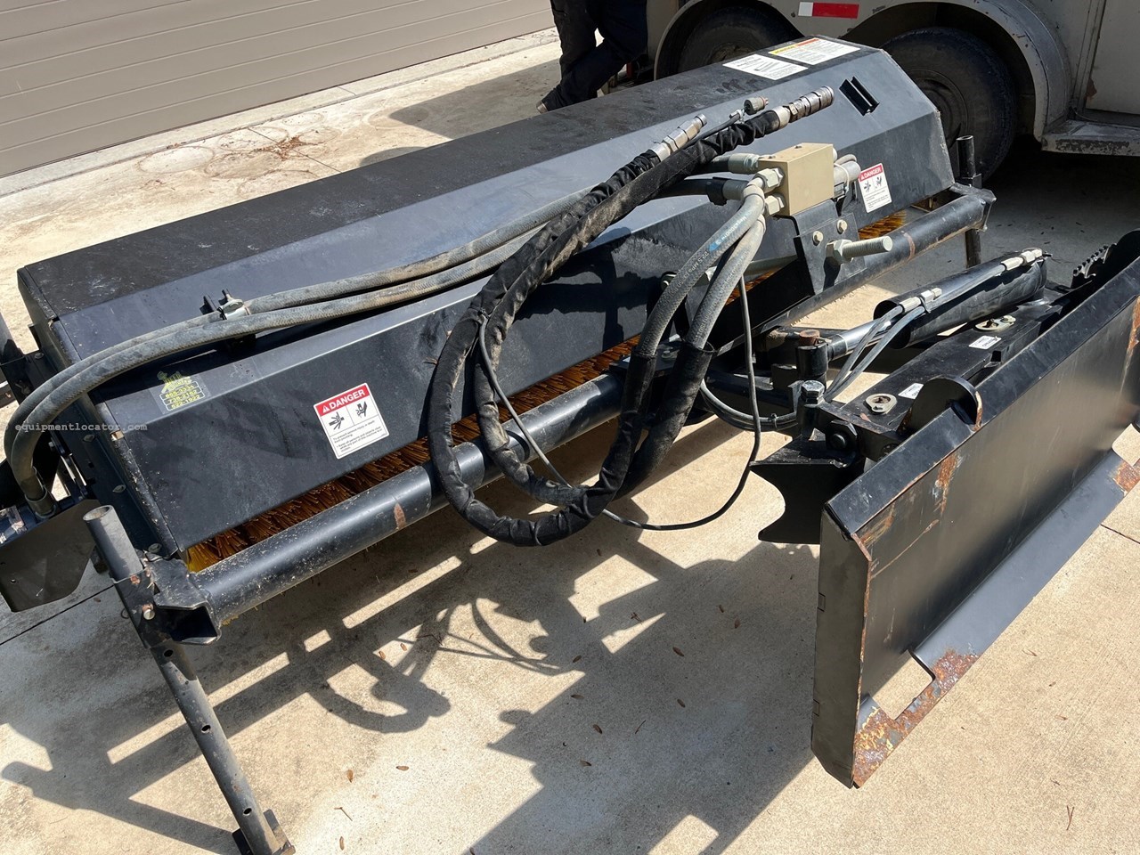 2015 John Deere BA84 Image 2