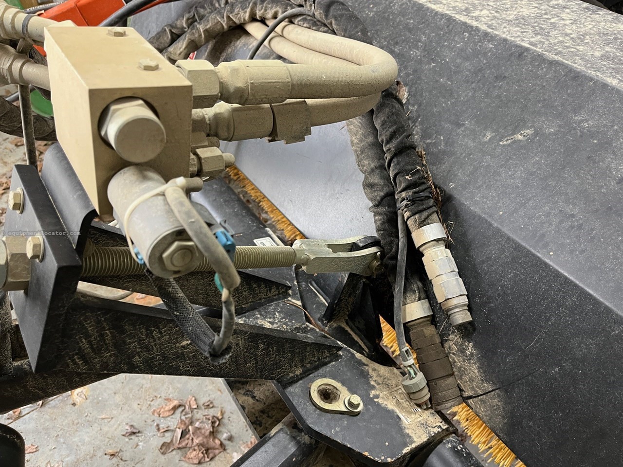 2015 John Deere BA84 Image 9