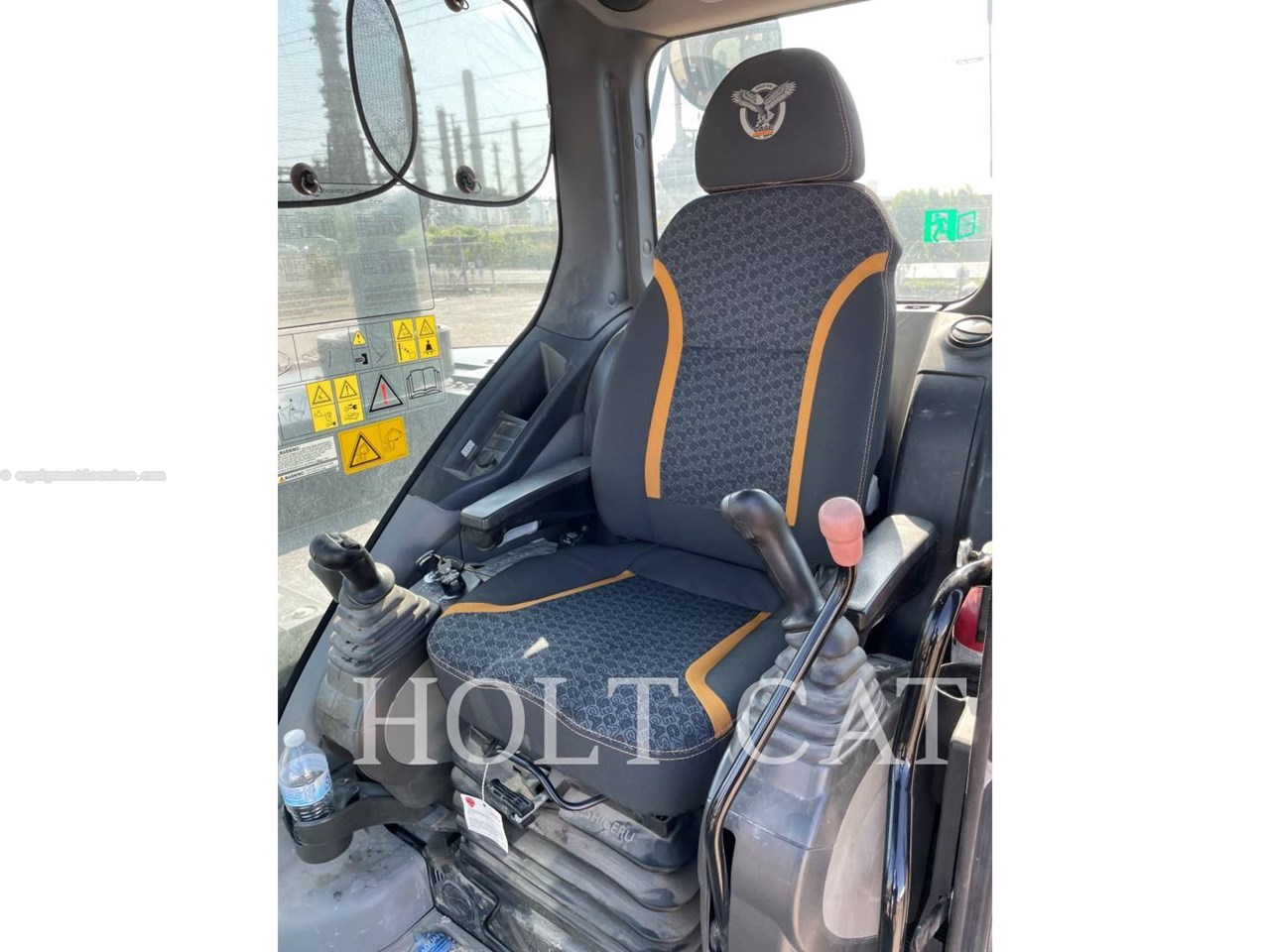 2021 Case CX80C Image 18