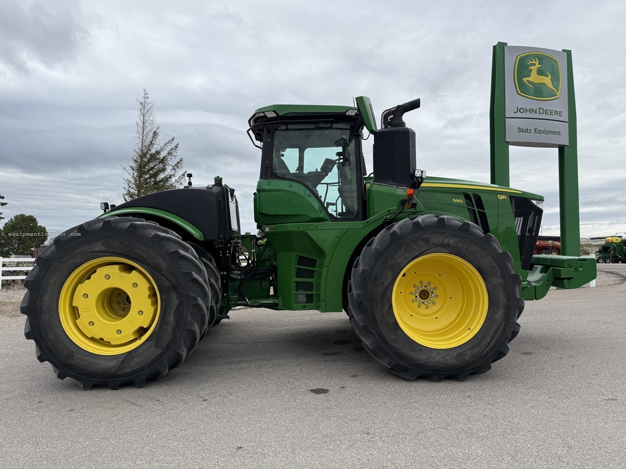 2022 John Deere 9R 590 Image 6
