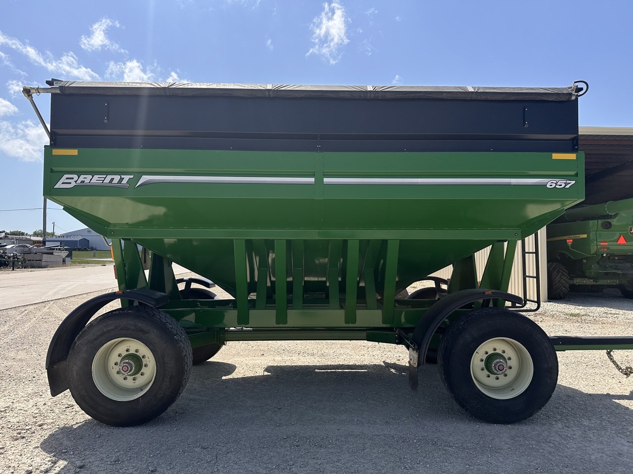 2017 Brent 657 Image 5