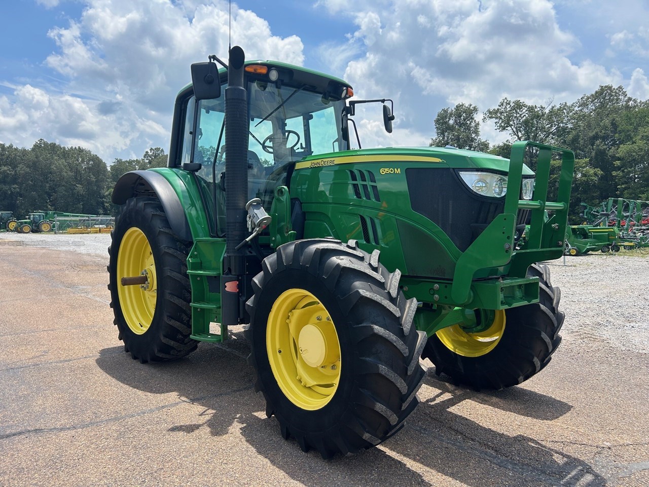 2015 John Deere 6150M Image 4