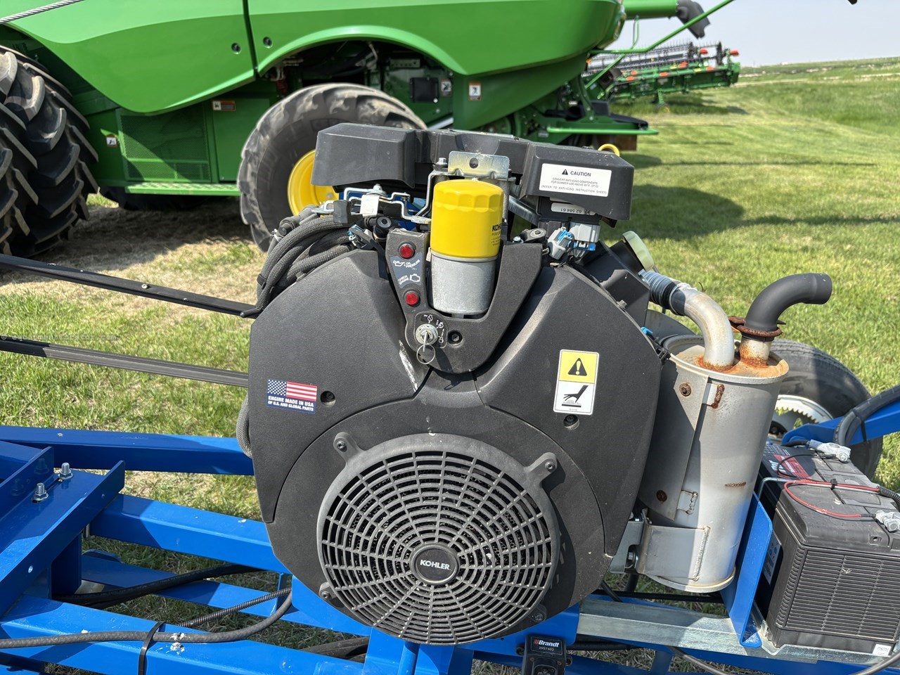 2023 Brandt 1052 Image 7