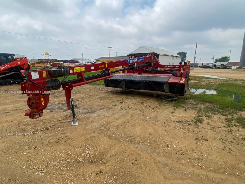 2017 New Holland DB313r Image 4