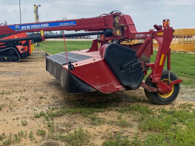2017 New Holland DB313r Image 6
