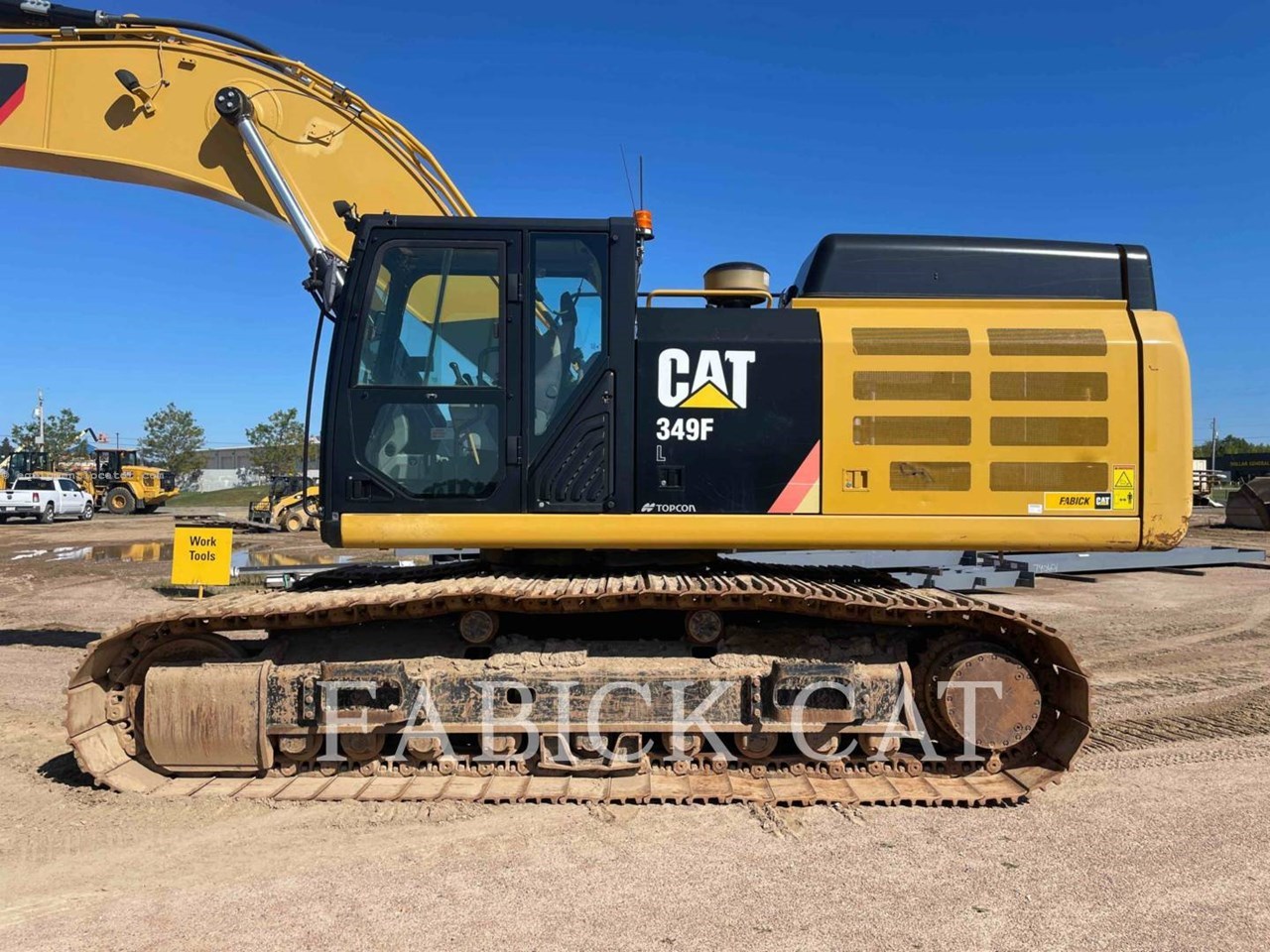 2017 Caterpillar 349F Image 12