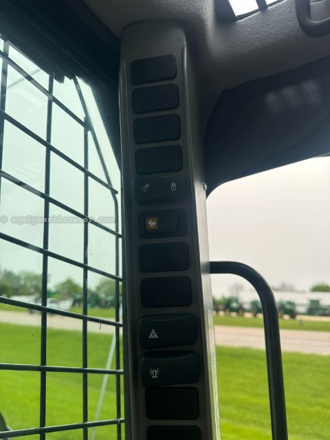 2024 New Holland C332 Image 18