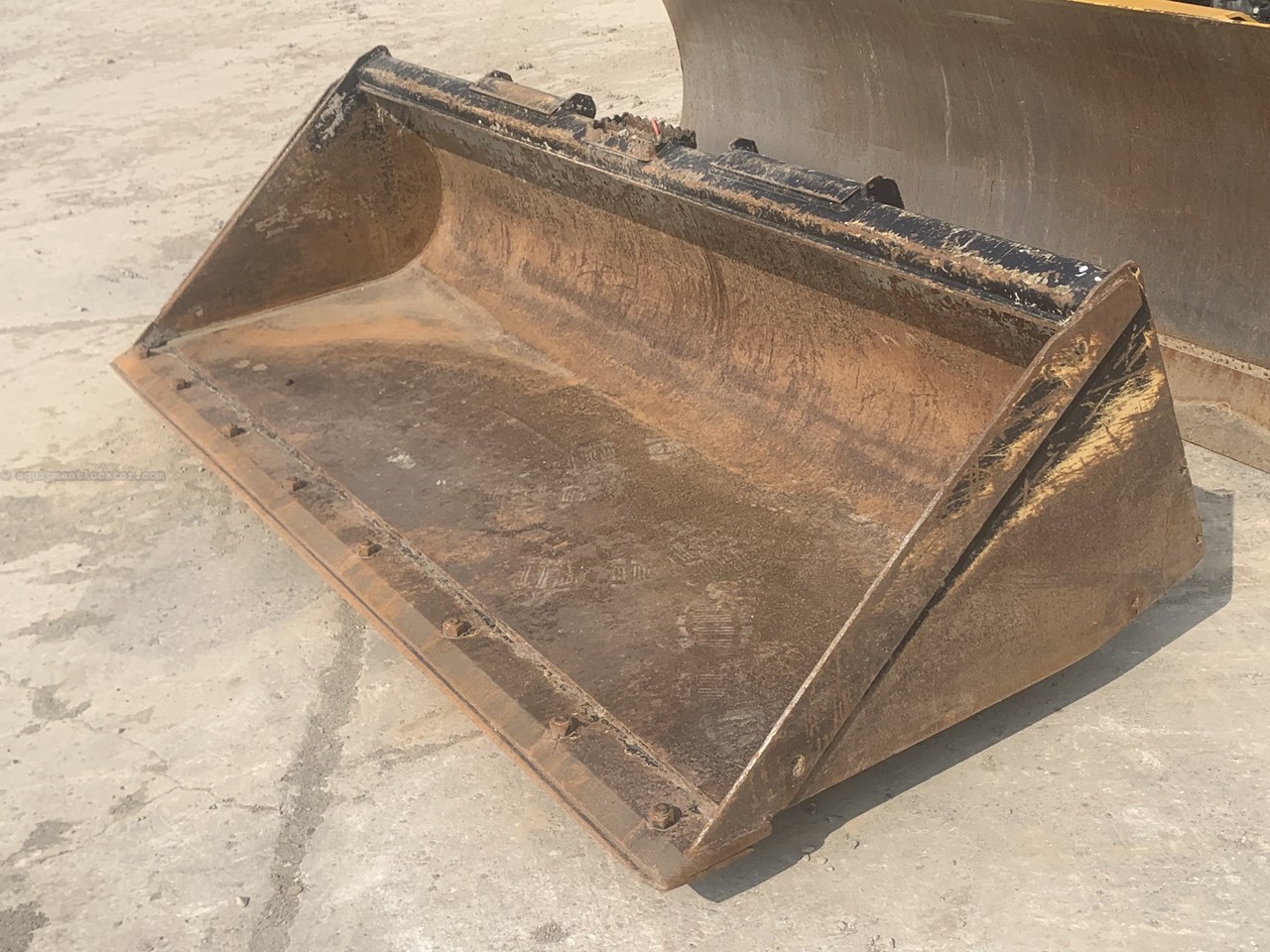 2023 John Deere 333G Image 14