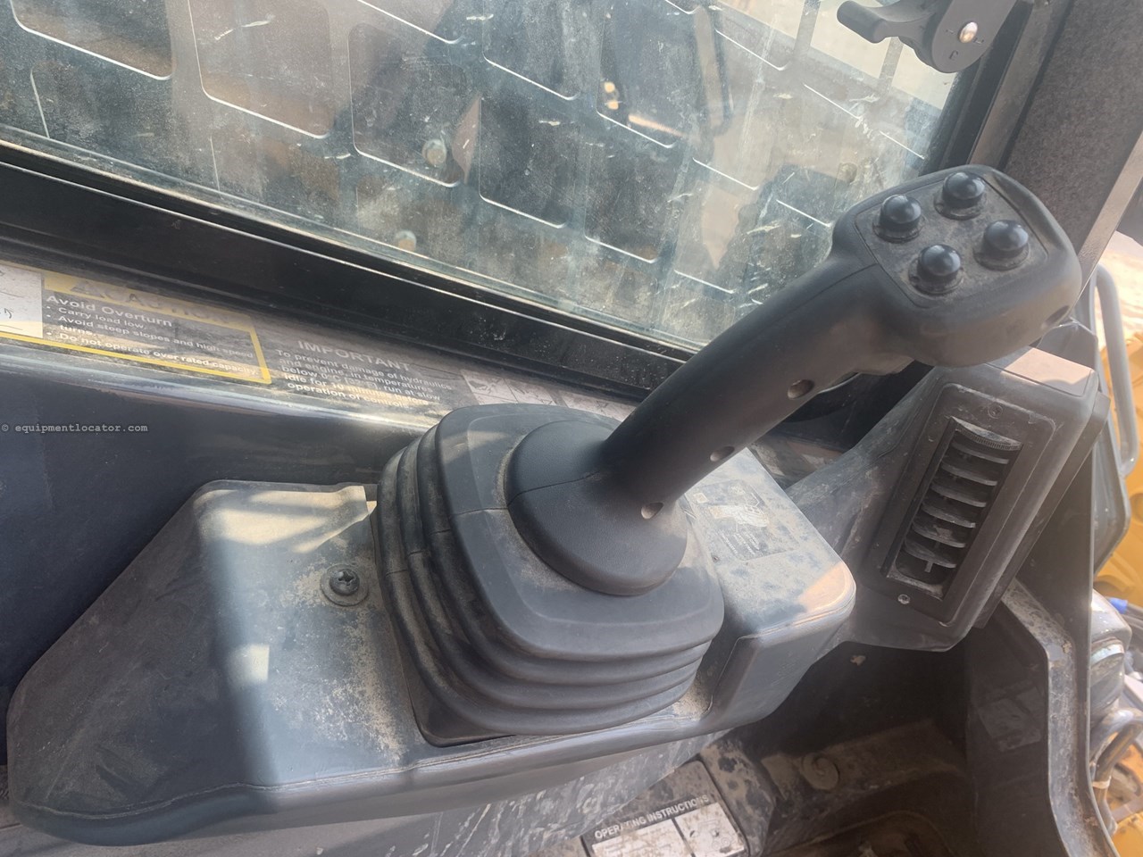 2023 John Deere 333G Image 19