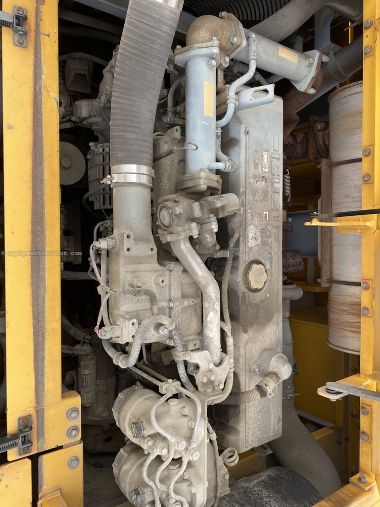 2010 John Deere 450D LC Image 10