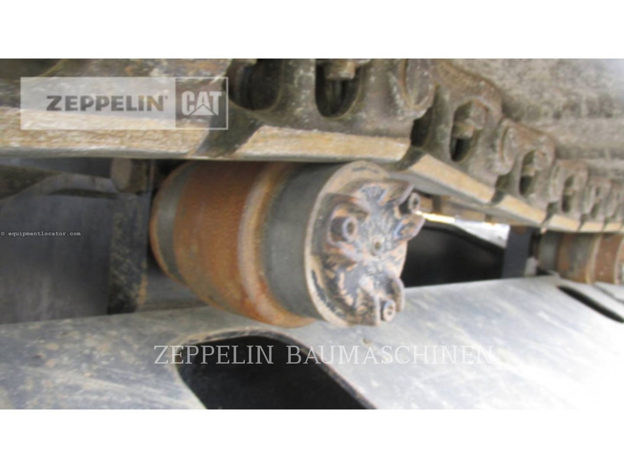 2020 Caterpillar 325FL Image 10