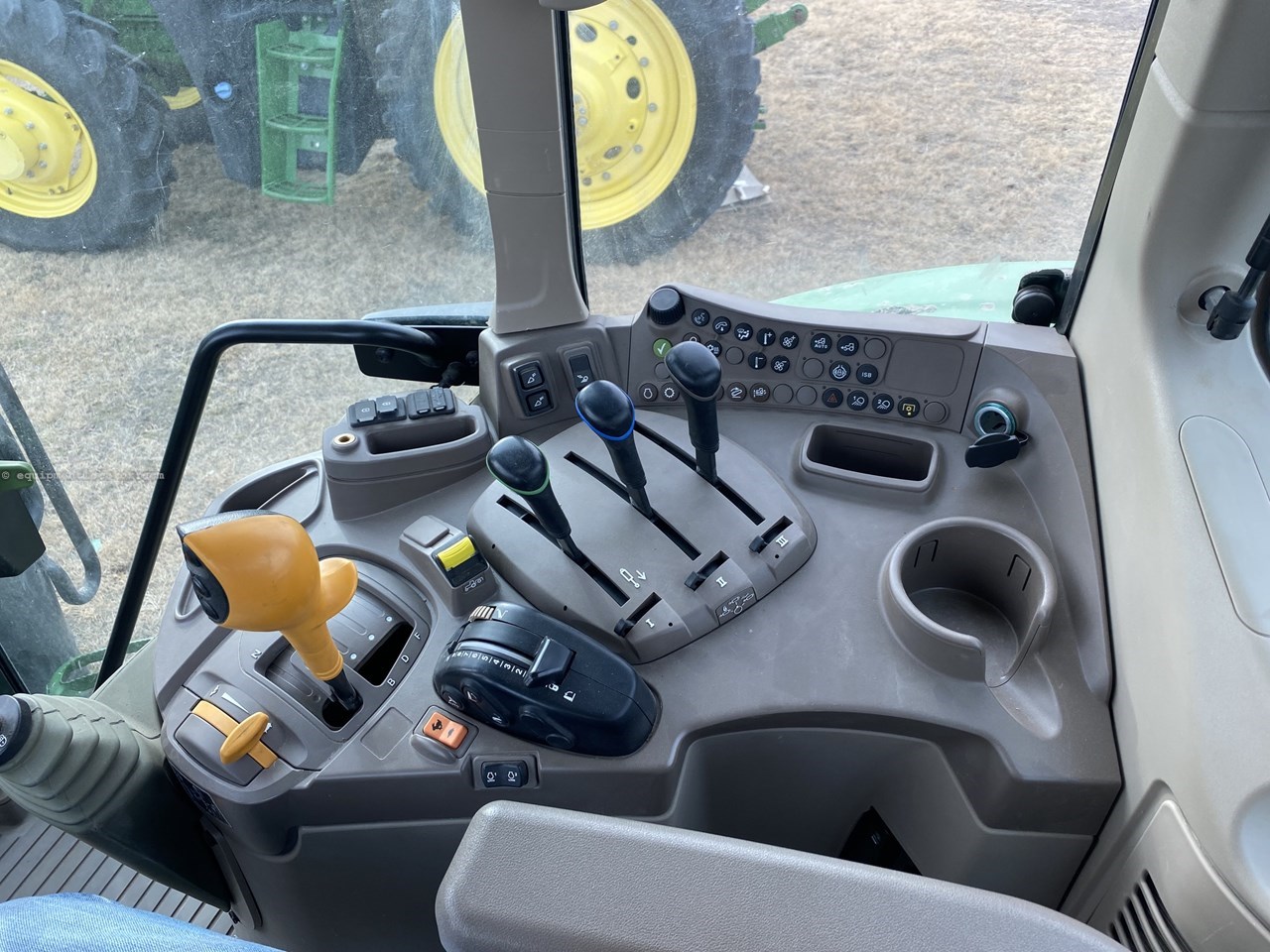 2024 John Deere 6145M Image 8