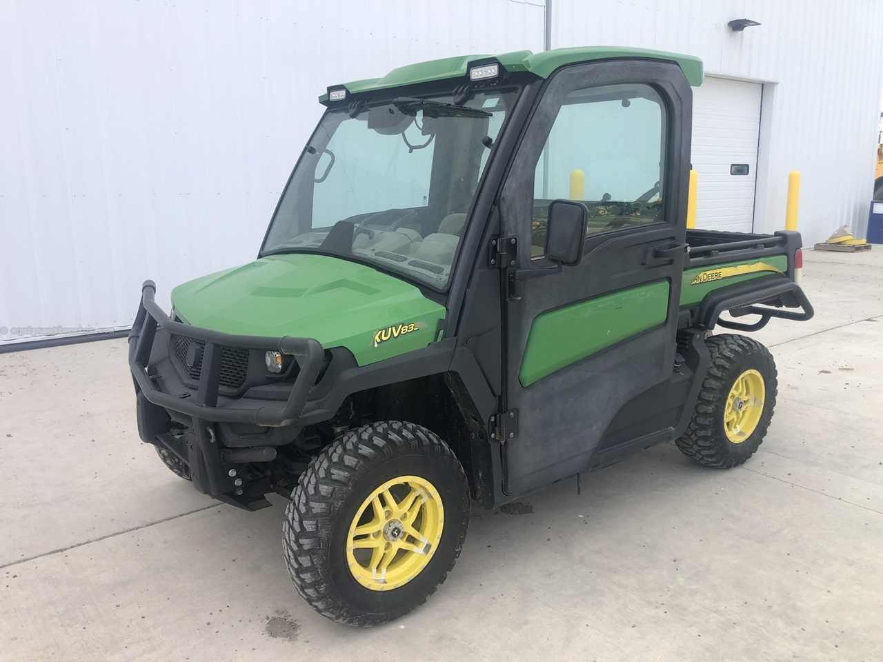 2019 John Deere XUV 835R Image 3