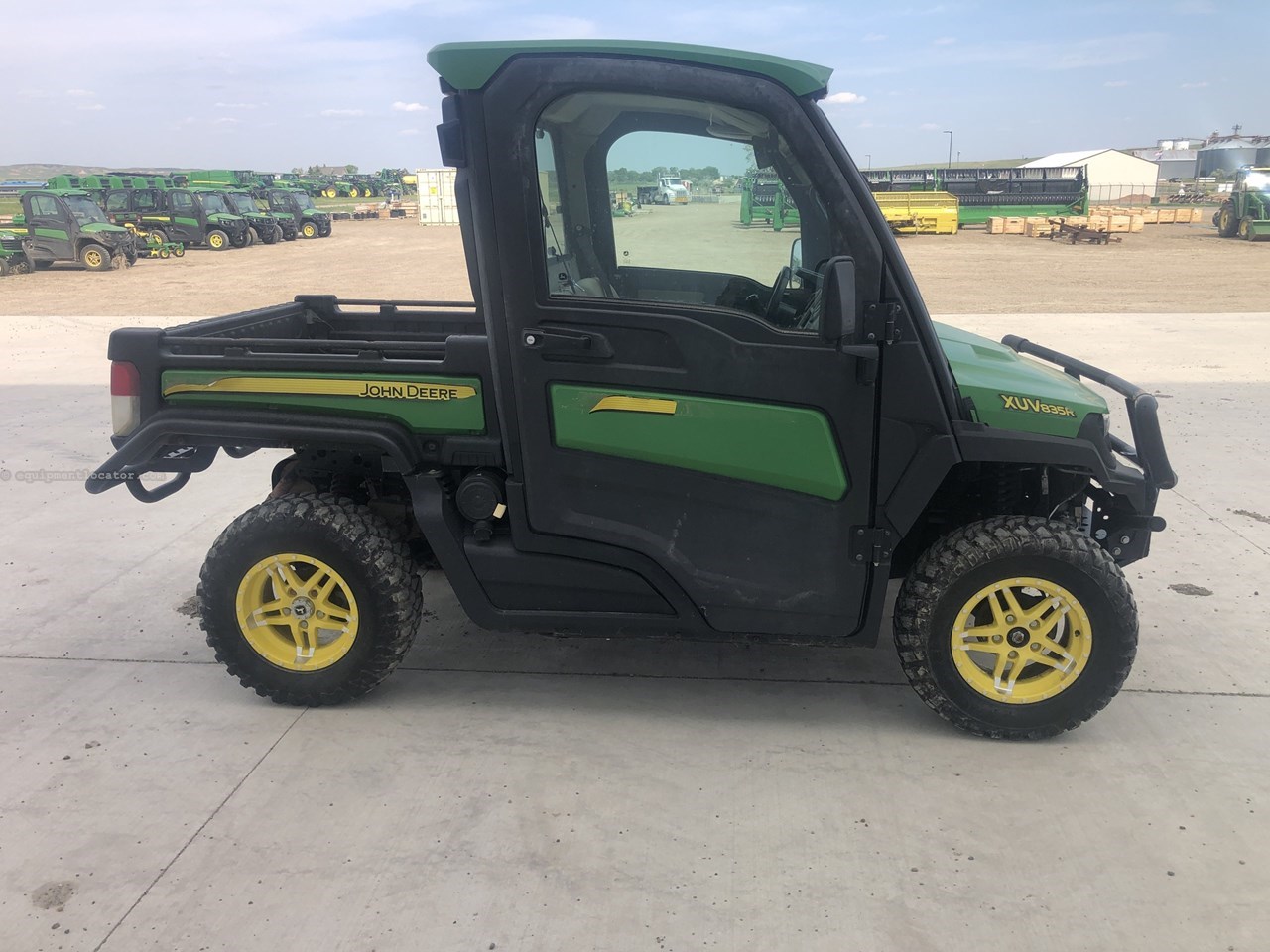 2019 John Deere XUV 835R Image 6