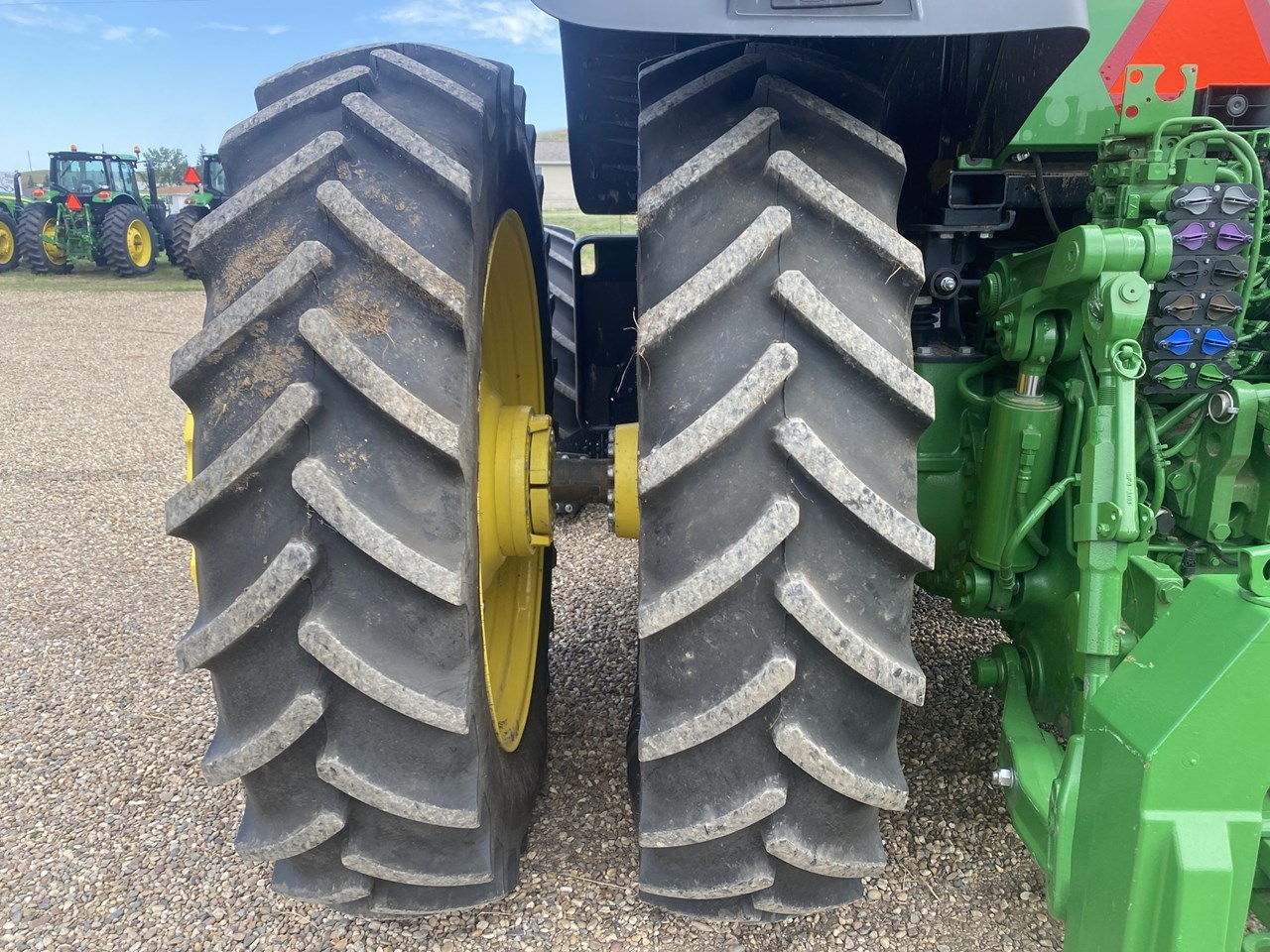 2024 John Deere 8R 410 Image 22