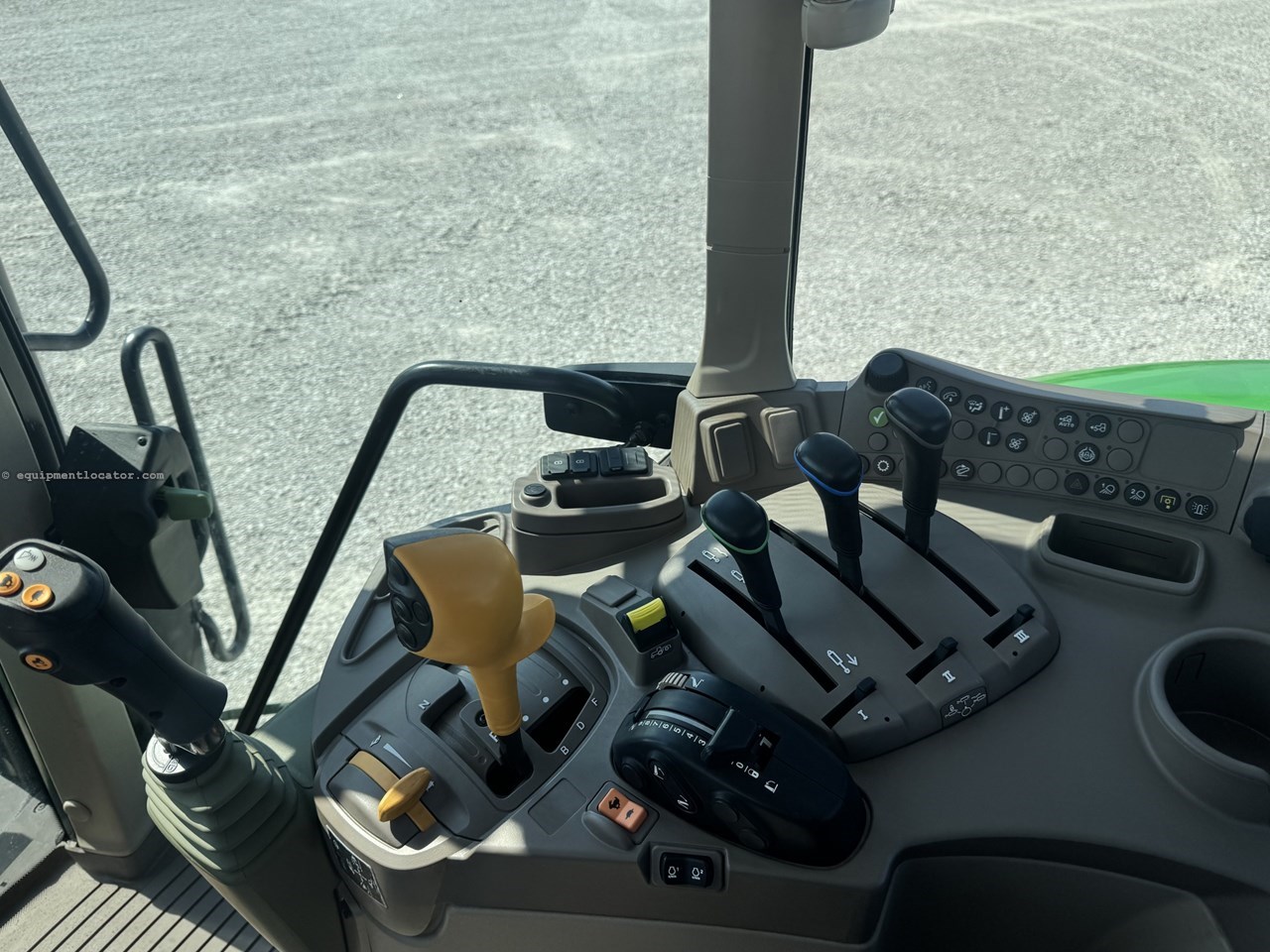 2023 John Deere 6145M Image 12