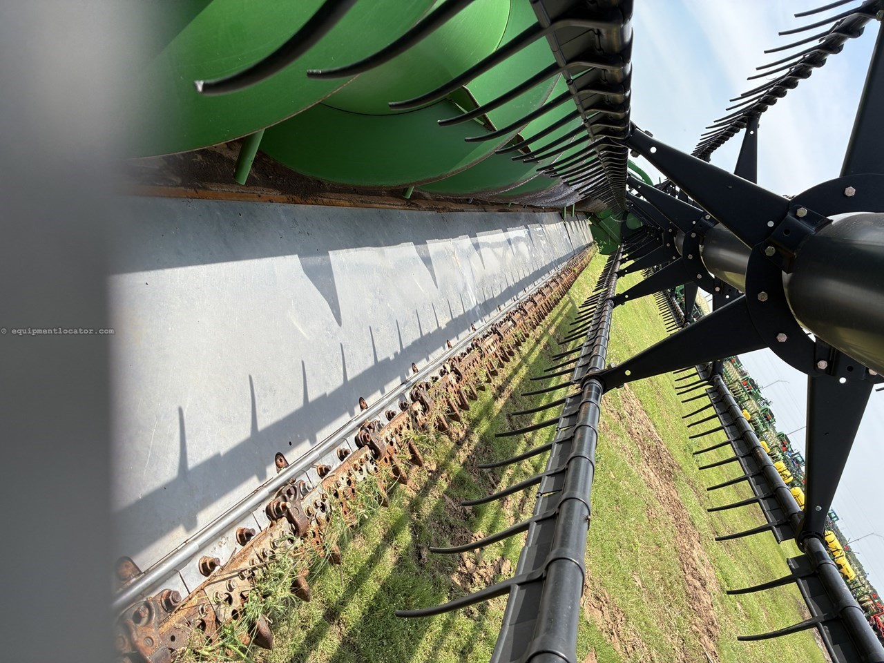 2010 John Deere 635F Image 18