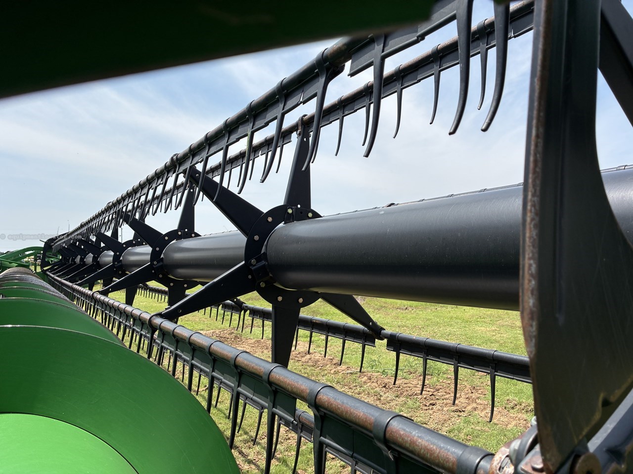 2010 John Deere 635F Image 20