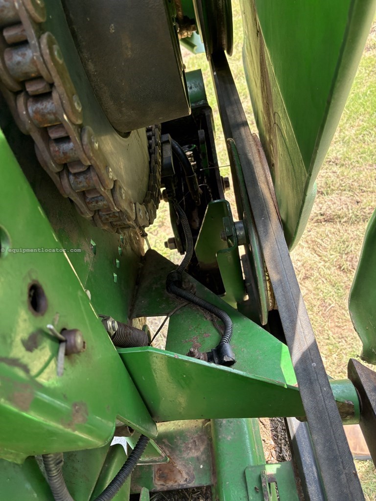 2010 John Deere 635F Image 29