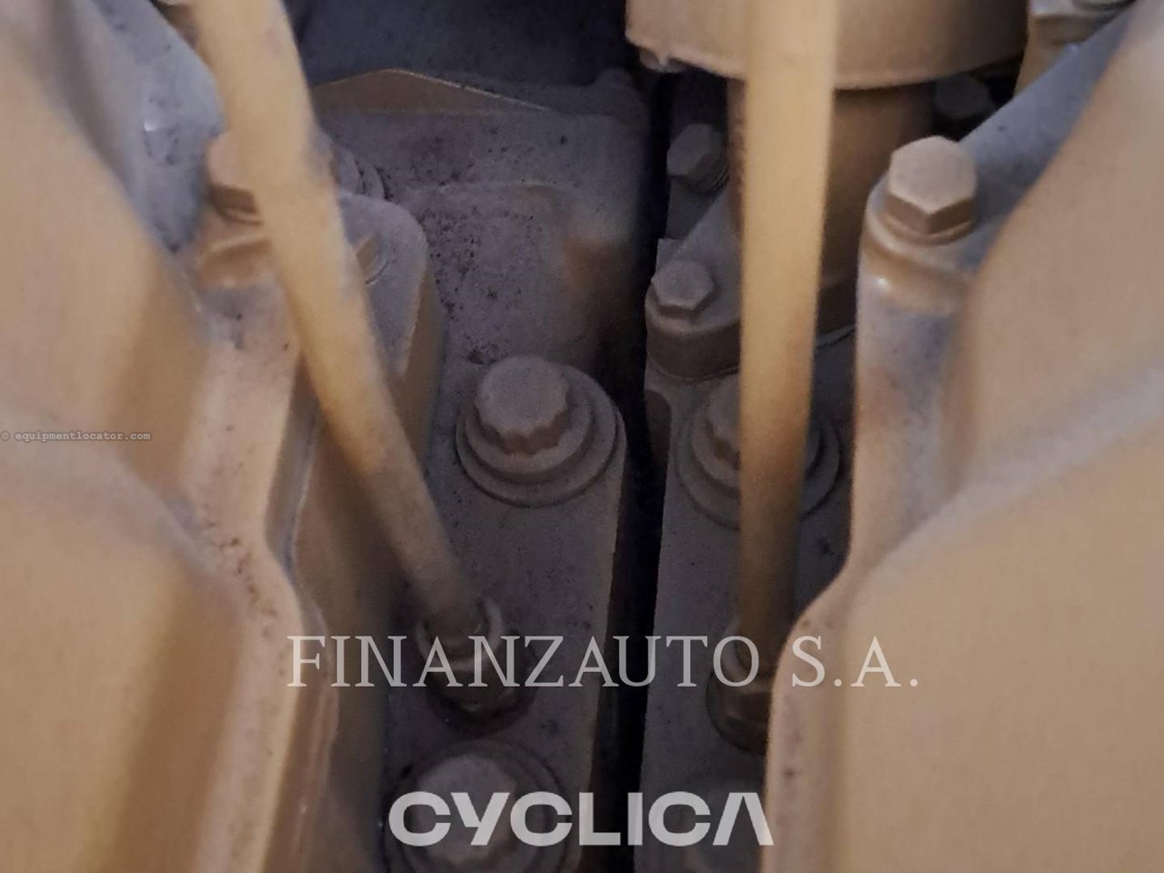 2003 Caterpillar 3512 Image 9