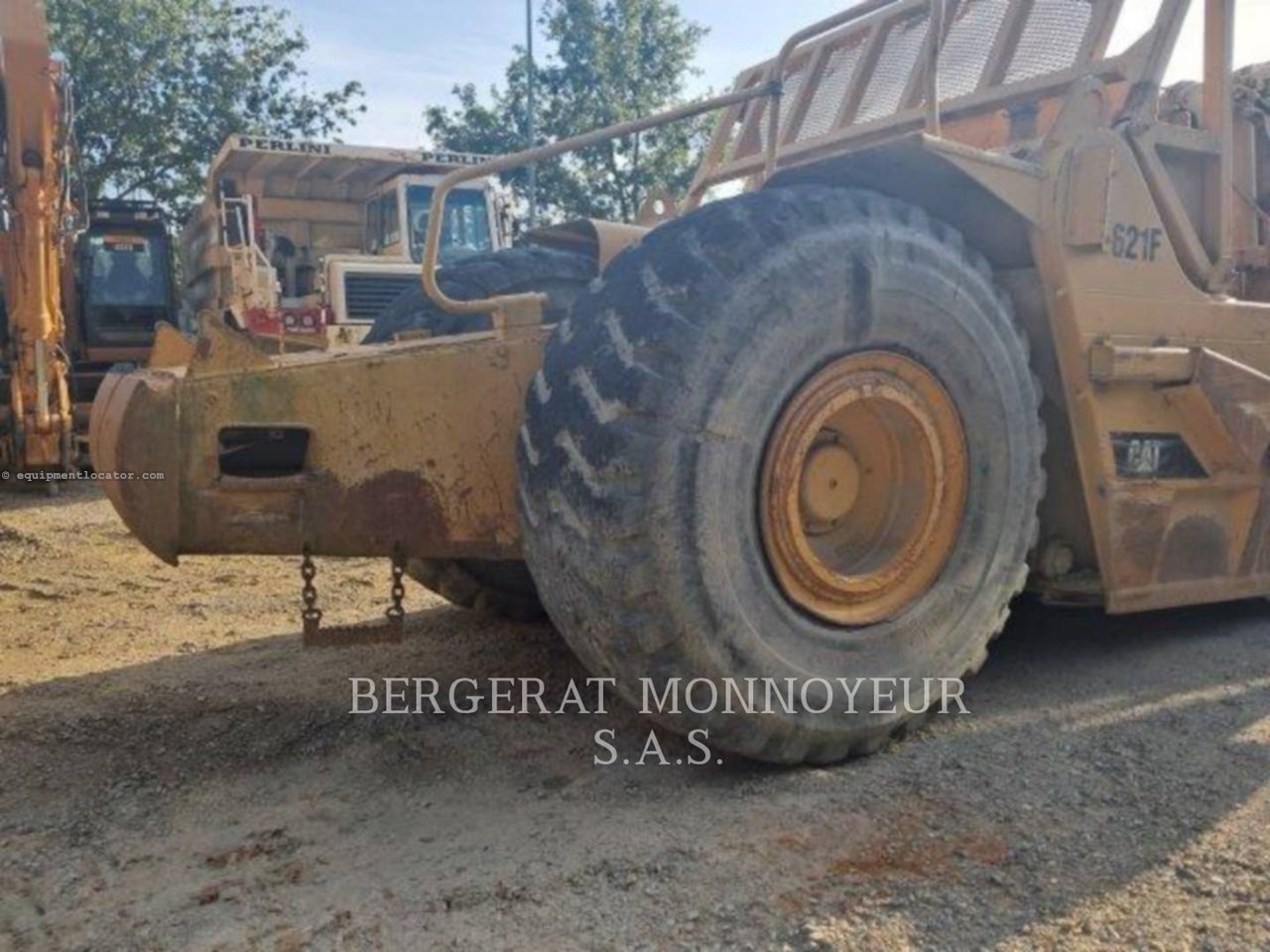 1997 Caterpillar 621F Image 14