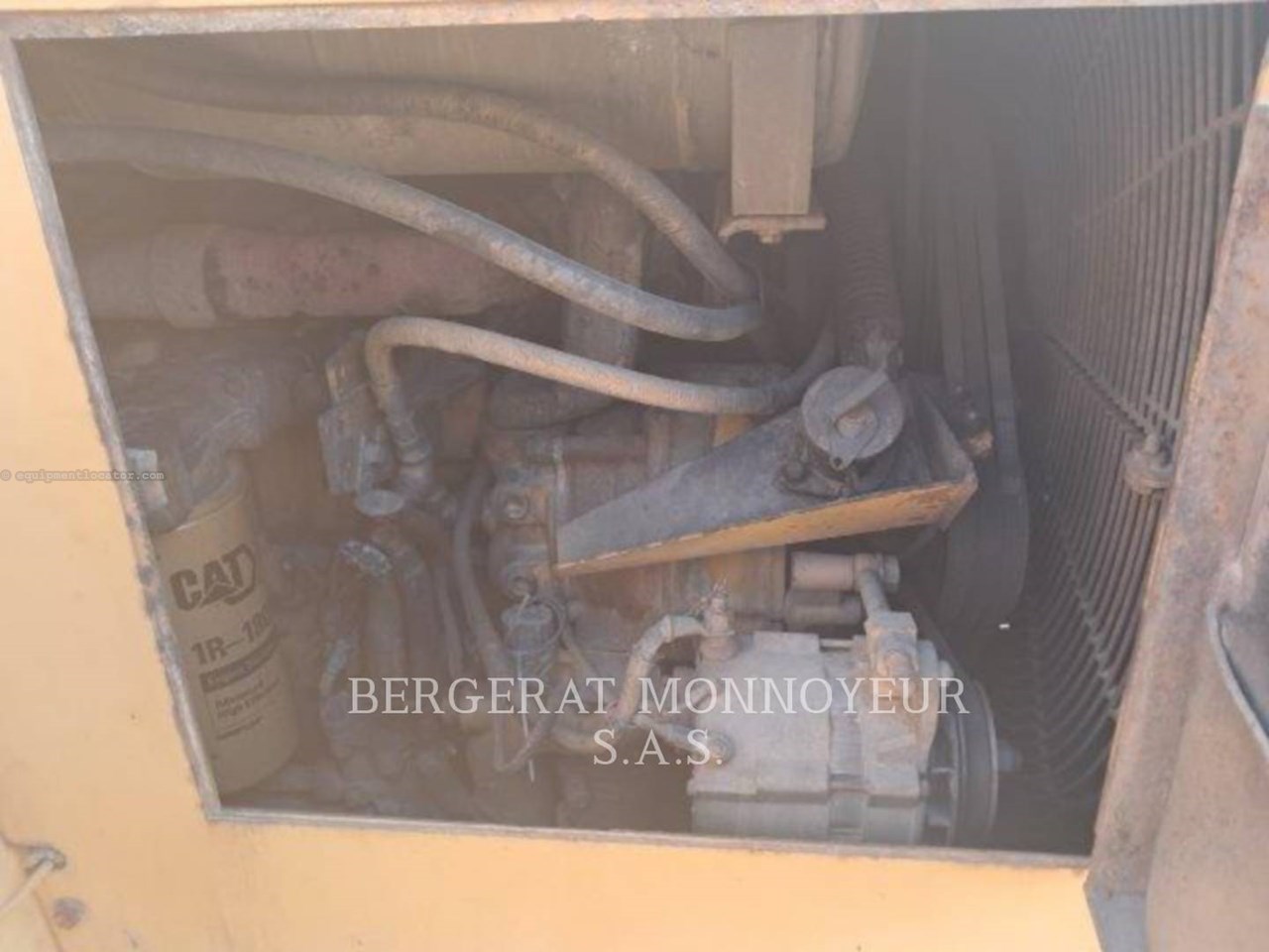 1997 Caterpillar 621F Image 17