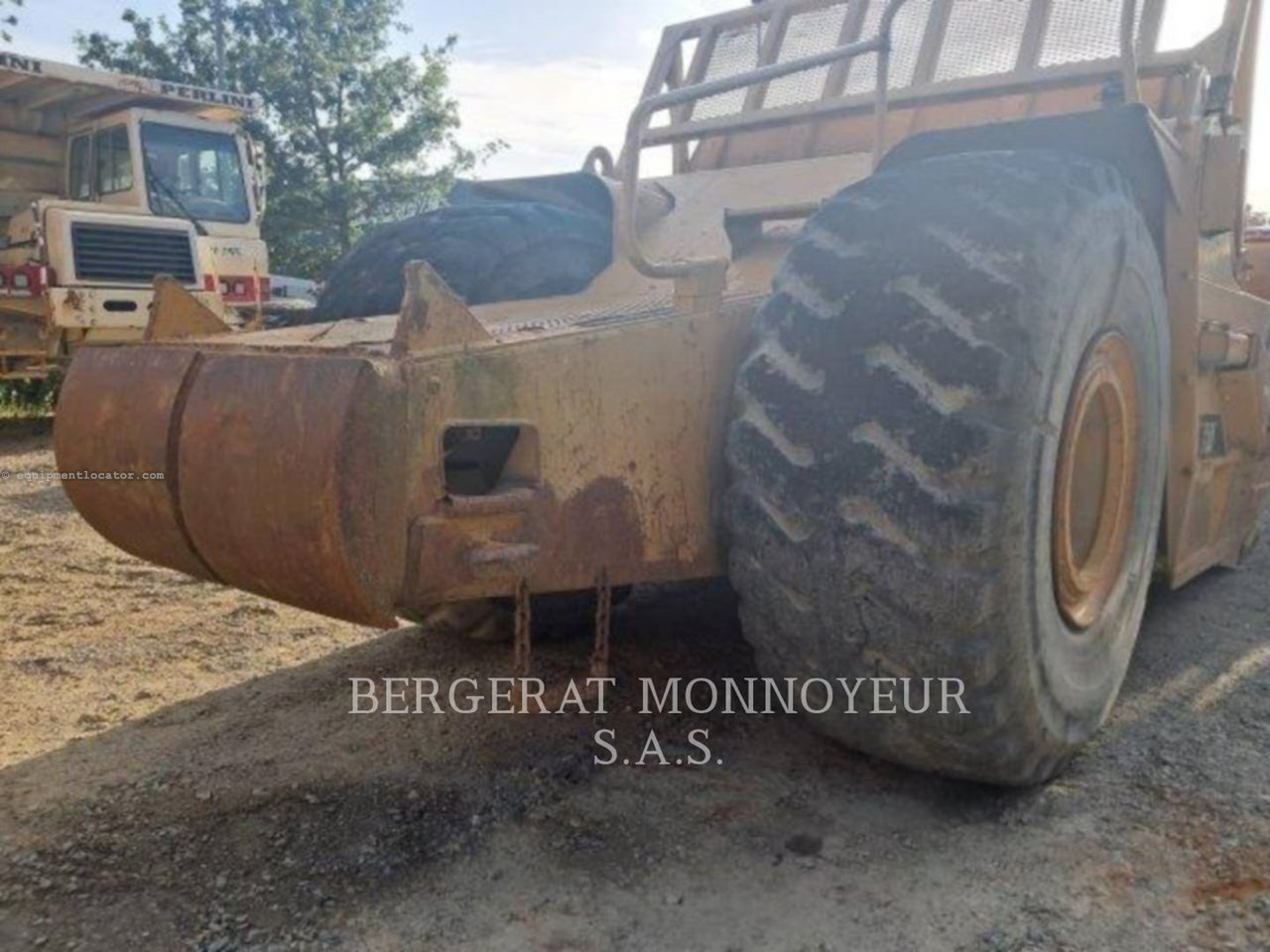 1997 Caterpillar 621F Image 19