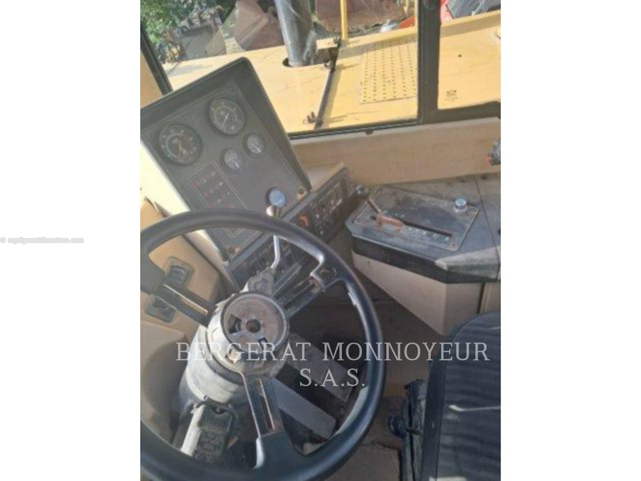 1997 Caterpillar 621F Image 20