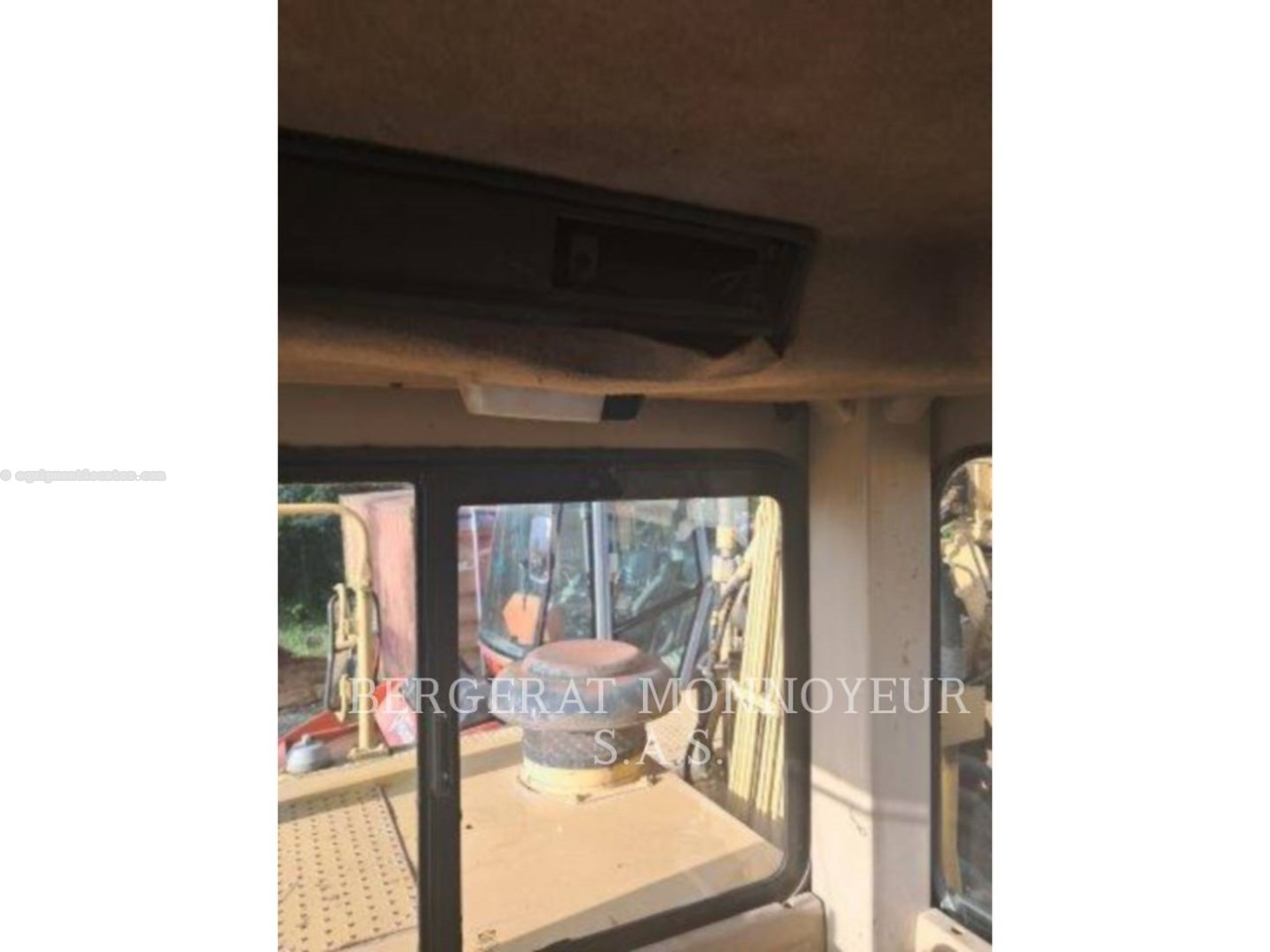 1997 Caterpillar 621F Image 21