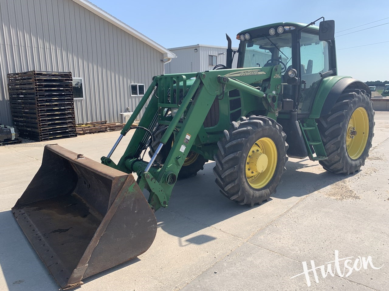 2011 John Deere 7230 Premium Image 3