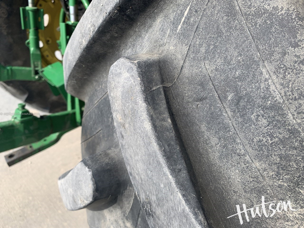 2011 John Deere 7230 Premium Image 9