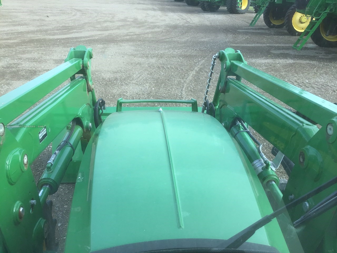 2019 John Deere 5100M Image 13