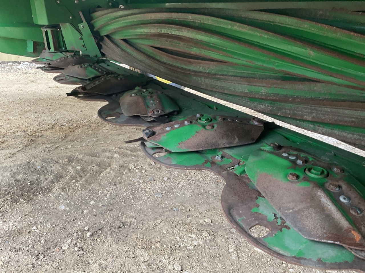 2024 John Deere C400 Image 15