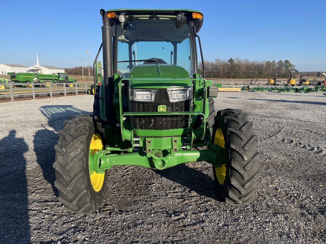 2023 John Deere 5075E Image 7