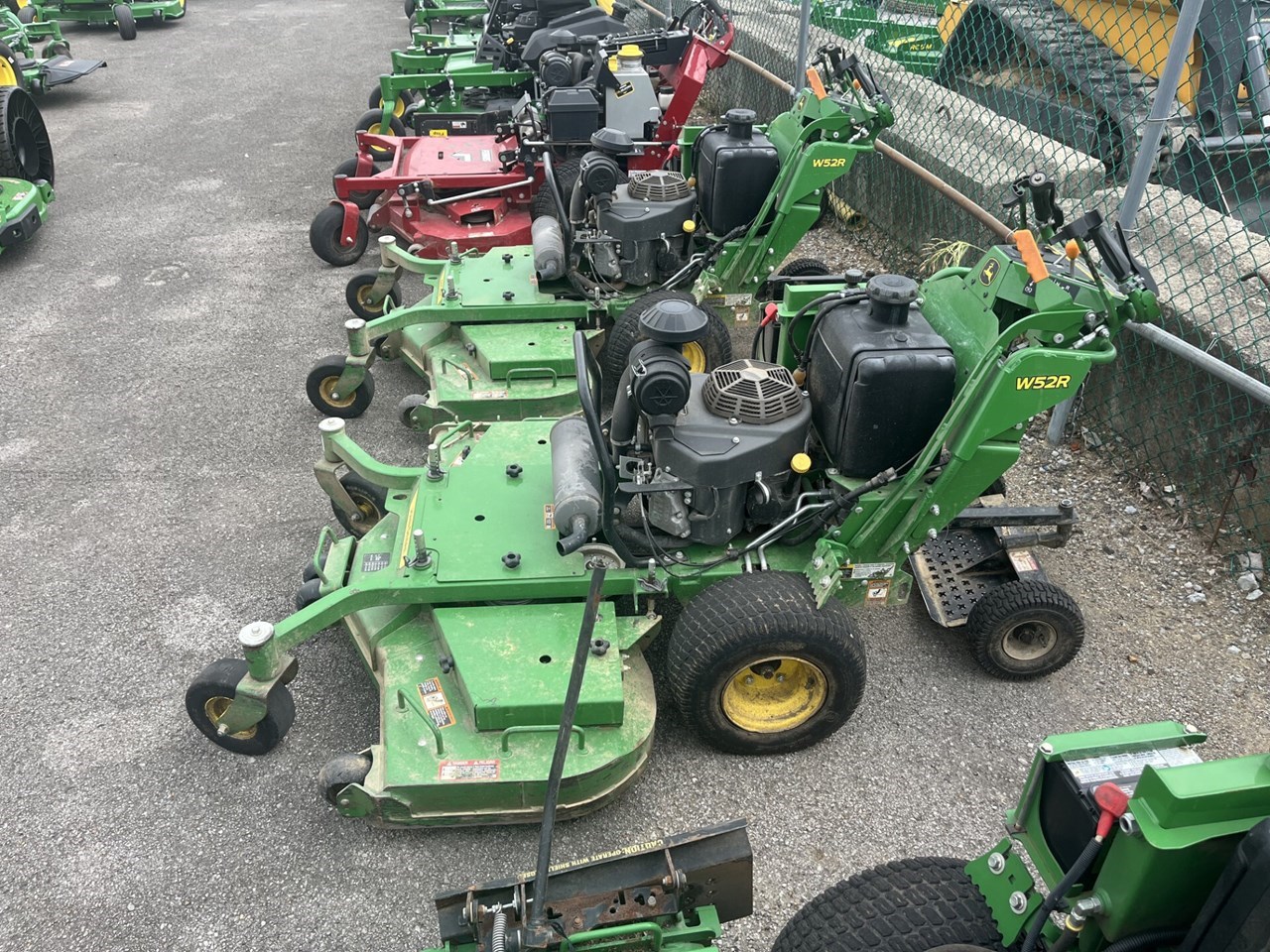 2023 John Deere W52R Image 5