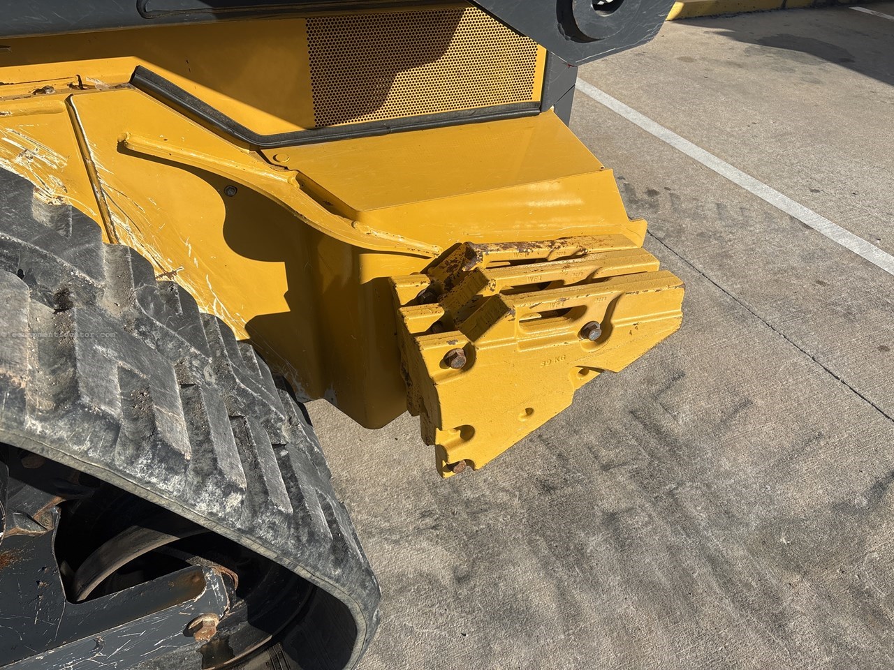 2023 John Deere 333G Image 24