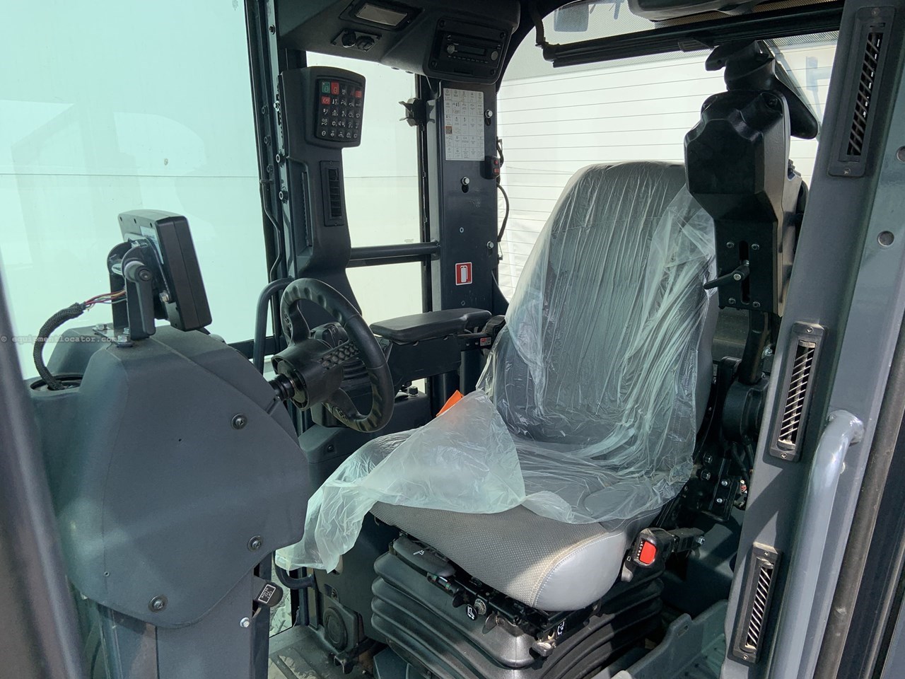 2021 John Deere 772G Image 5