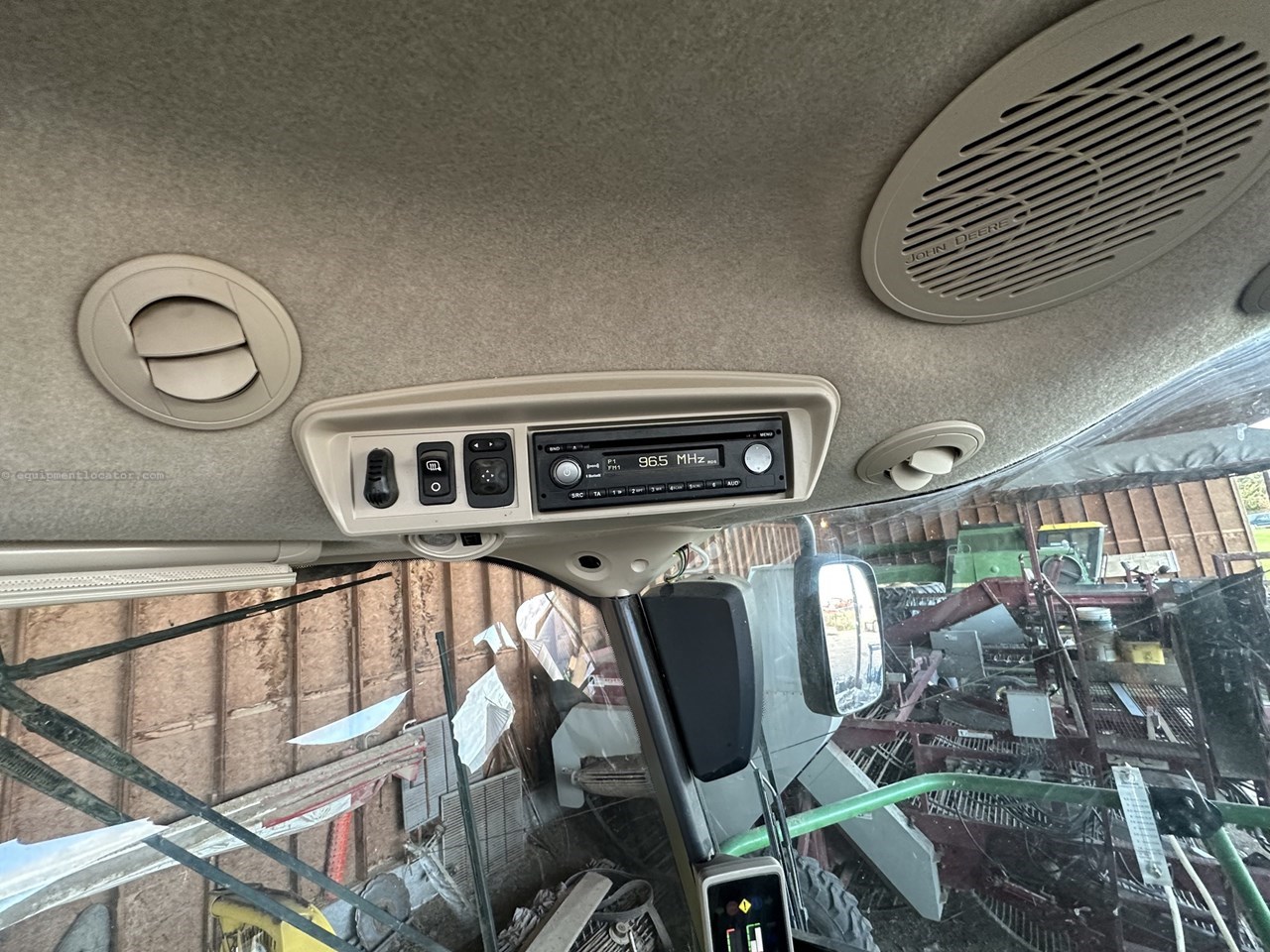 2015 John Deere 8600 Image 12