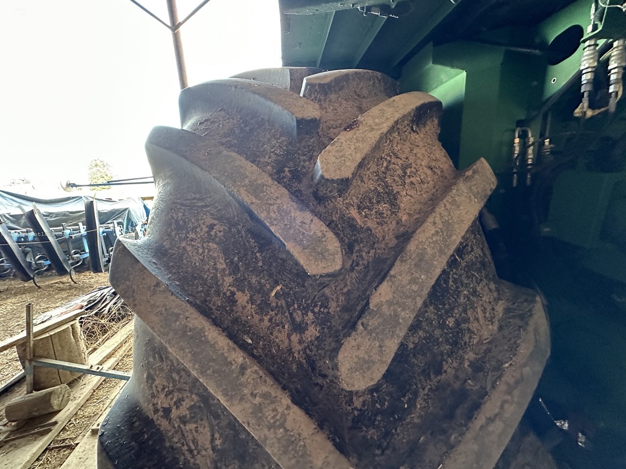 2015 John Deere 8600 Image 21