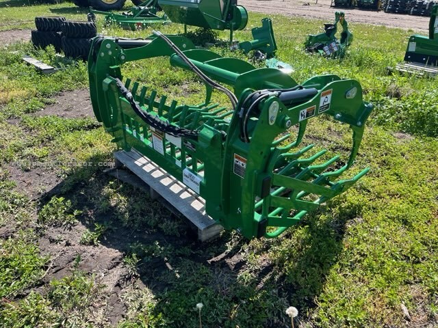 2022 Frontier AR10E-66 Rock Bucket Image 3