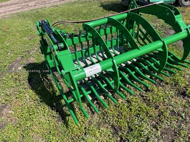 2022 Frontier AR10E-66 Rock Bucket Image 4